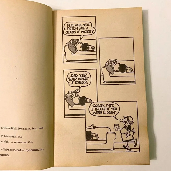 Vintage 1968 Take A Bow Andy Capp by Smythe  Paperback Book - Picture 4 of 12